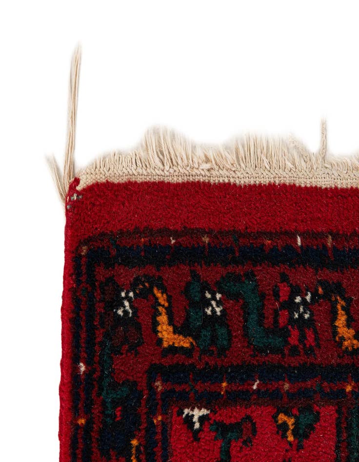 Detail image of  2' 3 x 4' 4  Hand Knotted Heriz Wool Runner Rug