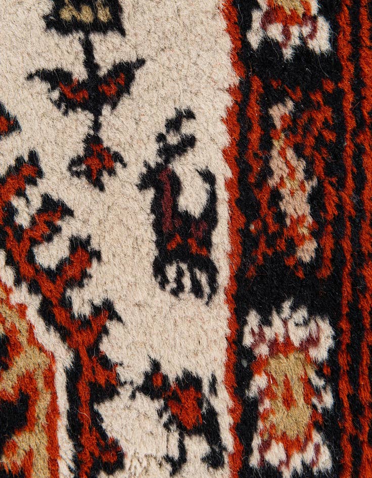 Detail image of  2' 4 x 4' 7  Hand Knotted Heriz Wool Runner Rug