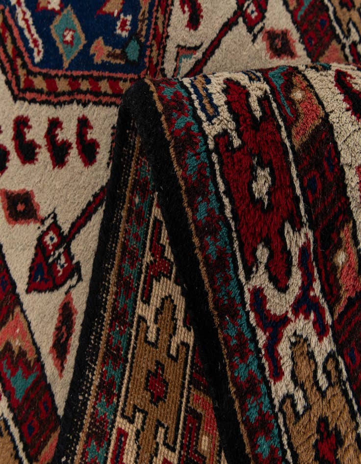 Detail image of  2' 9 x 9' 9  Hand Knotted Heriz Wool Runner Rug