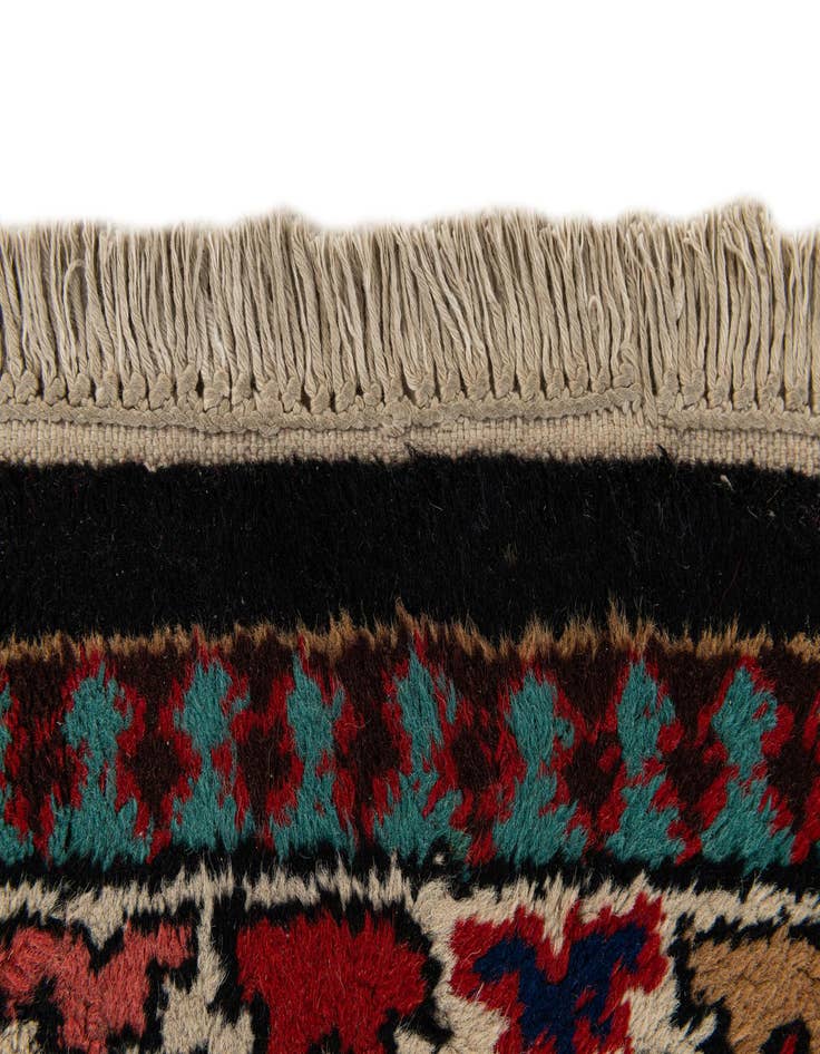 Detail image of  2' 9 x 9' 9  Hand Knotted Heriz Wool Runner Rug