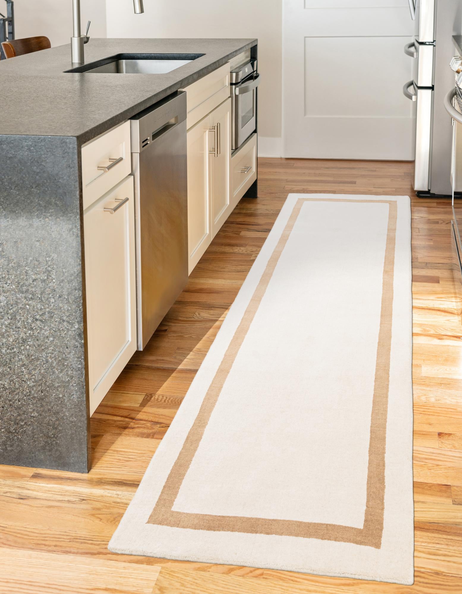 Rug Ivory Swatch link