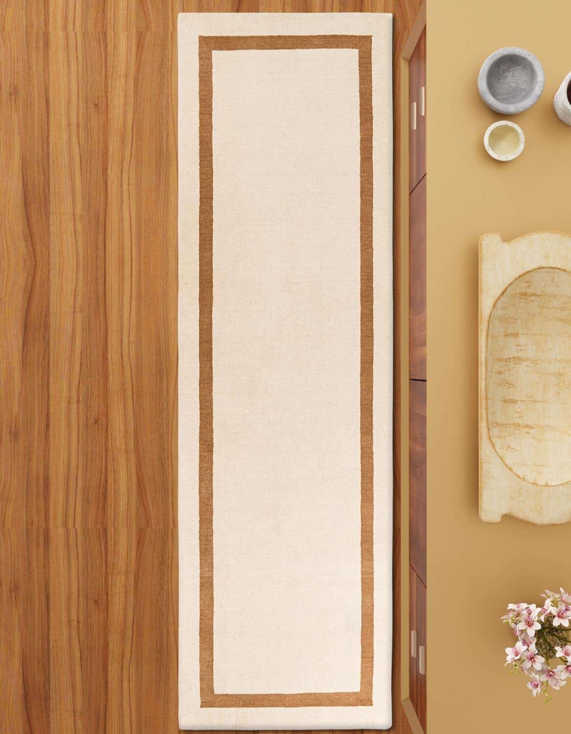 Primary image  2' 7 x 8' Jill Zarin Border Wool Runner Rug