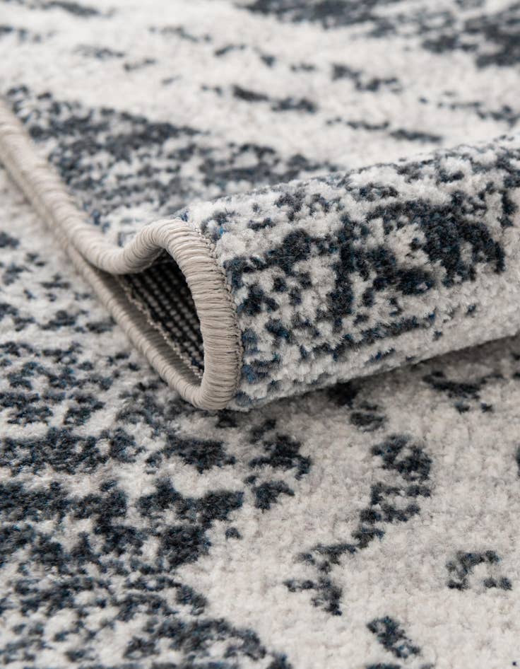 Detail image of  2' x 4' Kamala Washable Runner Rug