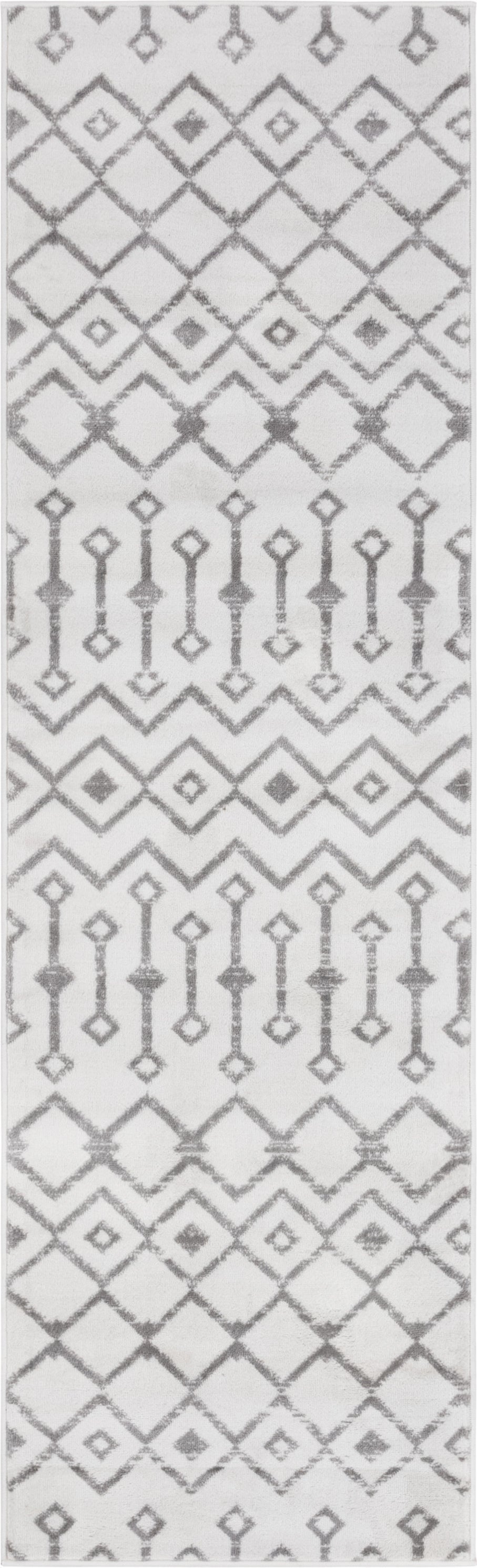  2' 6 x 8' 2 Kasbah Trellis Runner Rug