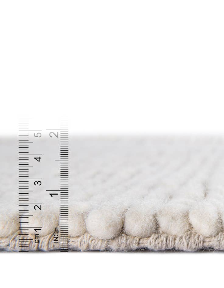 Detail image of  2' x 8'  Hand Woven Lana New Zealand Wool Runner Rug