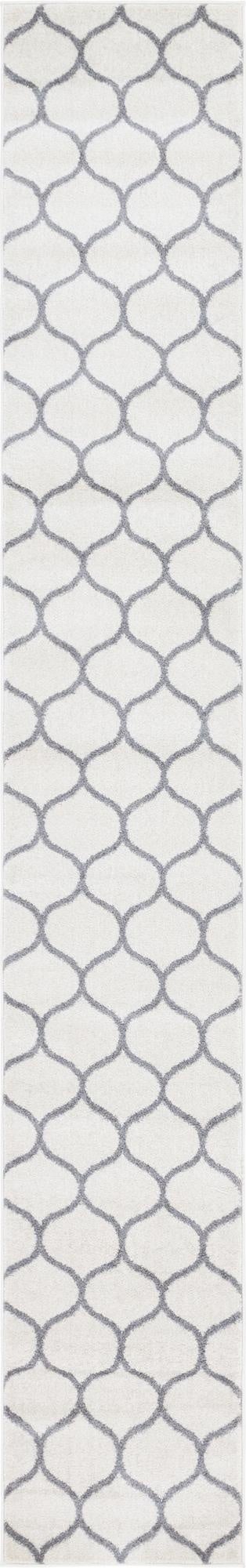  2' x 13' Lattice Frieze Runner Rug