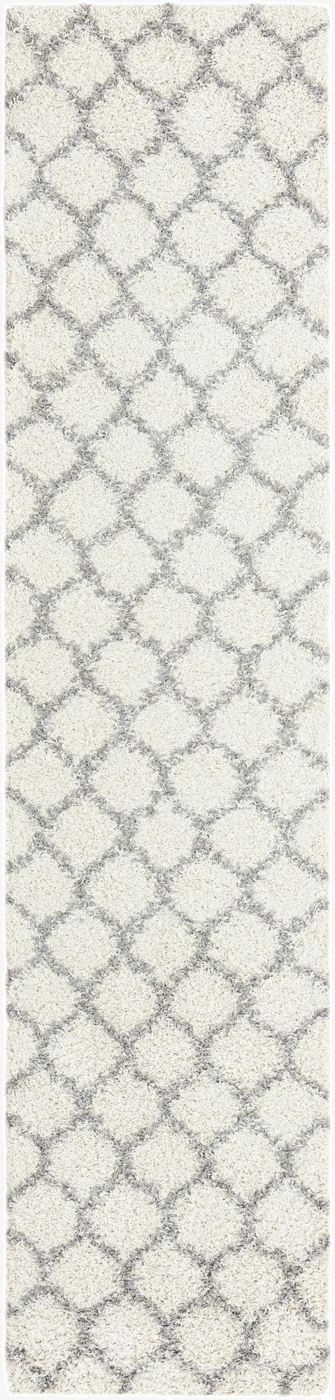  2' 7 x 12' Lattice Shag Runner Rug