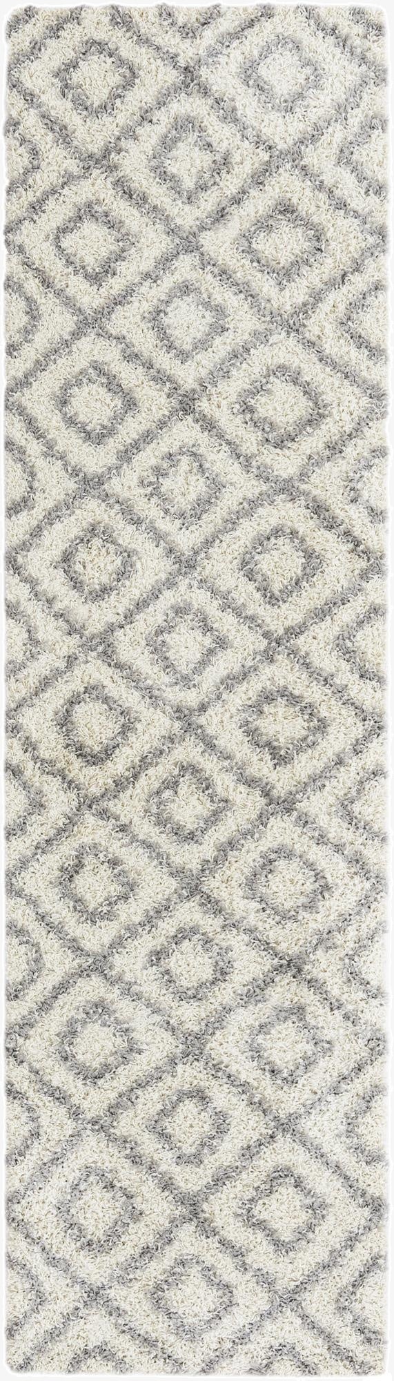  2' 7 x 10' Lattice Shag Runner Rug