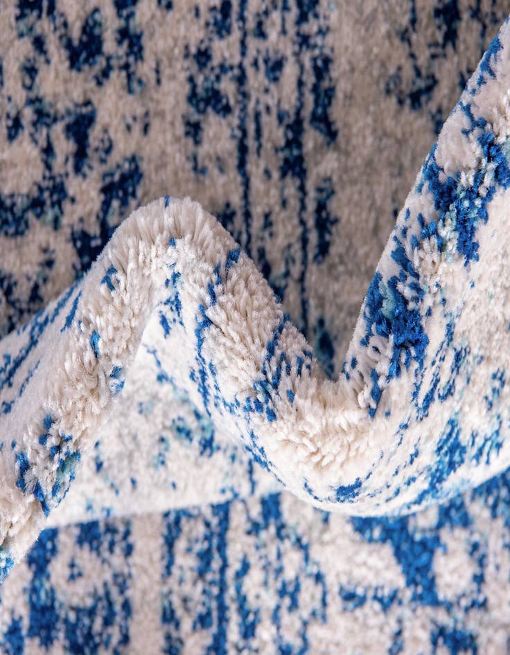 Detail image of  2' 7 x 10' Legacy Runner Rug