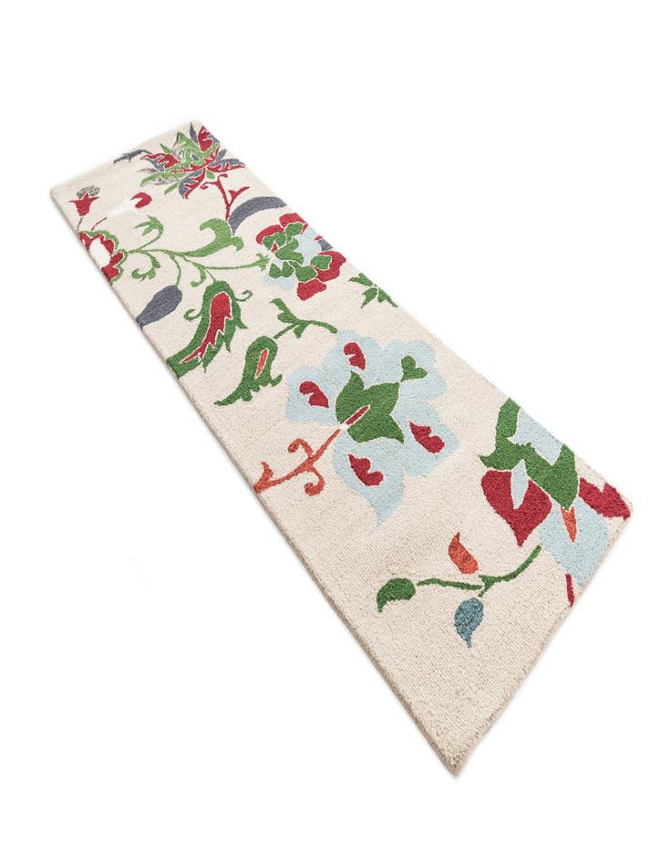 Detail image of  2' 6 x 8' Luna Runner Rug