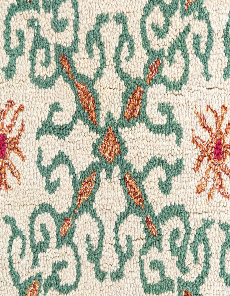 Detail image of  2' 4 x 9' 10 Luna Runner Rug