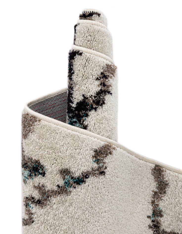 Detail image of  2' 7 x 10' Madeline Runner Rug