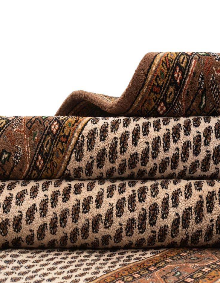 Detail image of  6' x 11' 6  Hand Knotted Mir Wool Runner Rug