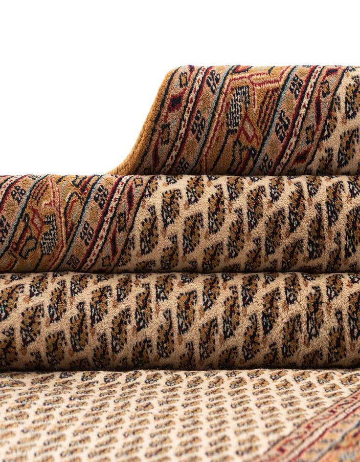 Detail image of  5' 6 x 10' 5  Hand Knotted Mir Wool Runner Rug