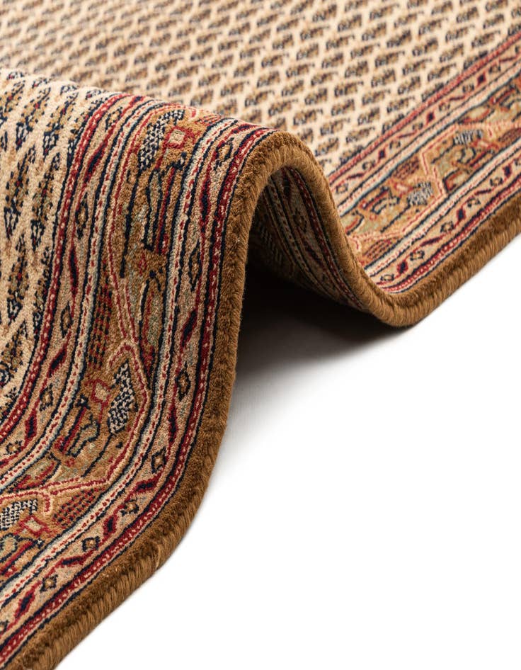 Detail image of  4' 6 x 8' 9  Hand Knotted Mir Wool Runner Rug