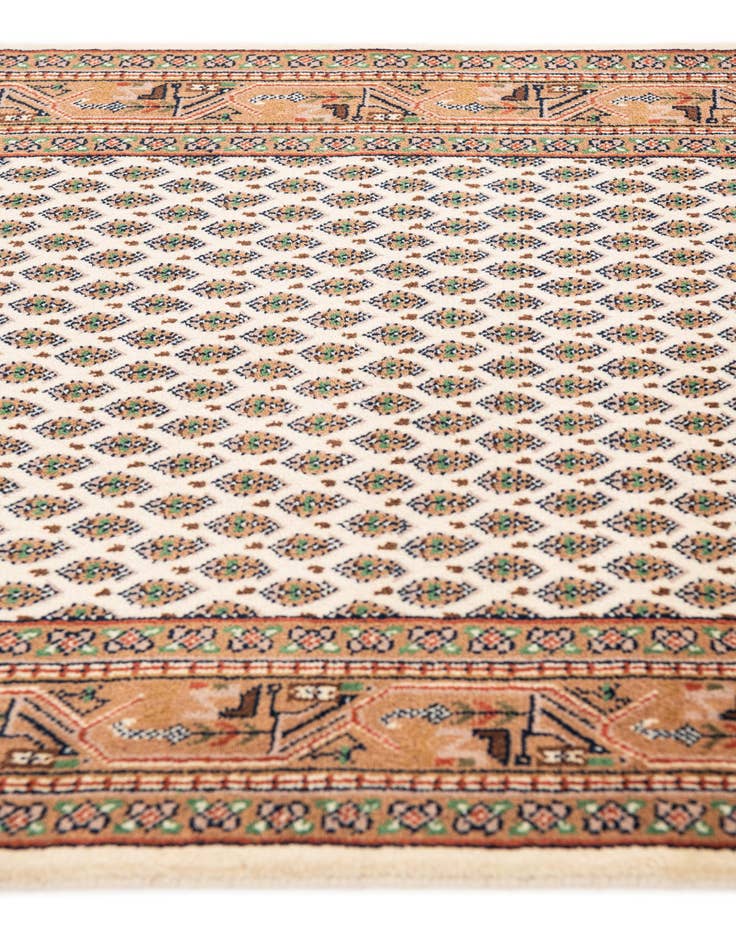 Detail image of  2' 8 x 9' 8  Hand Knotted Mir Wool Runner Rug