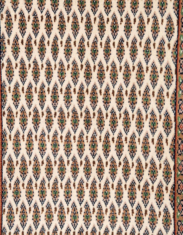 Detail image of  2' 8 x 9' 8  Hand Knotted Mir Wool Runner Rug