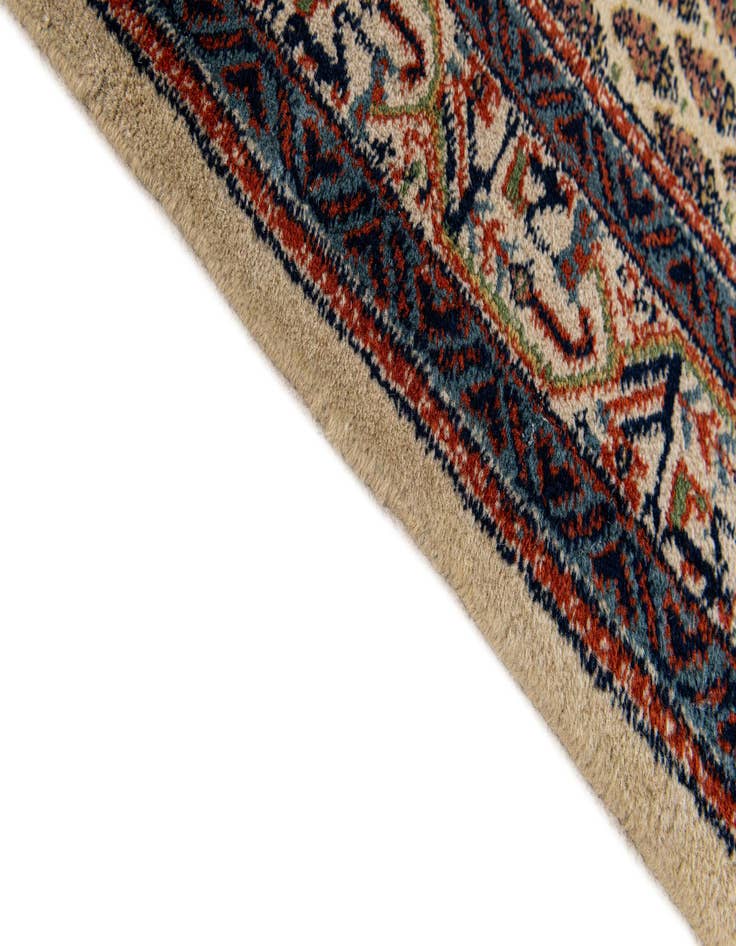 Detail image of  2' 9 x 8' 2  Hand Knotted Mir Wool Runner Rug