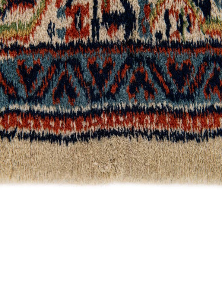 Detail image of  2' 9 x 8' 2  Hand Knotted Mir Wool Runner Rug