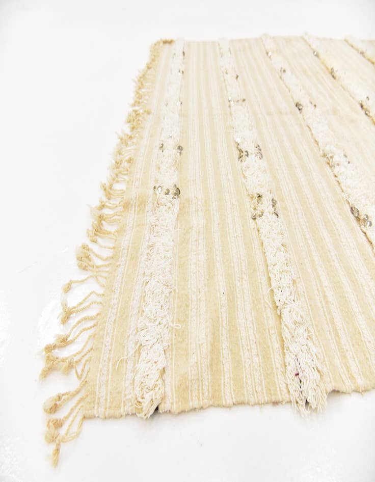 Detail image of  4' 6 x 8'  Hand Knotted Moroccan Wool Runner Rug