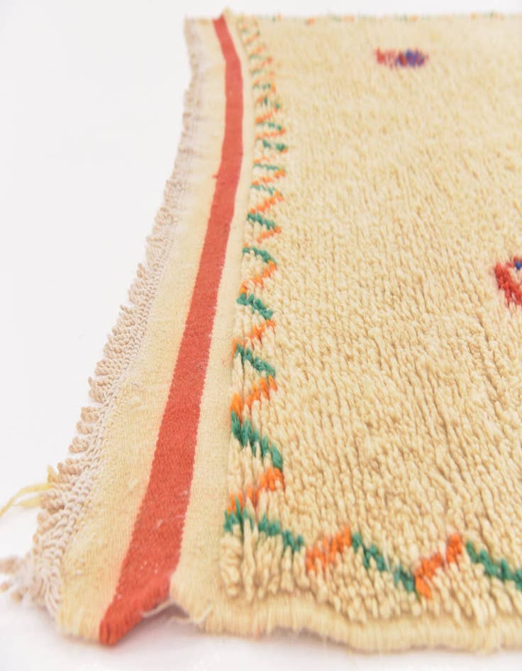 Detail image of  4' 6 x 8' 2  Hand Knotted Moroccan Wool Runner Rug