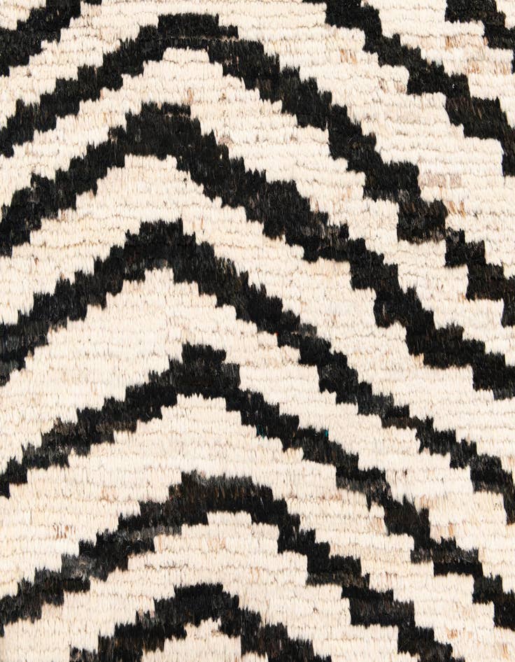Detail image of  3' 10 x 14' 10  Hand Knotted Moroccan Wool Runner Rug