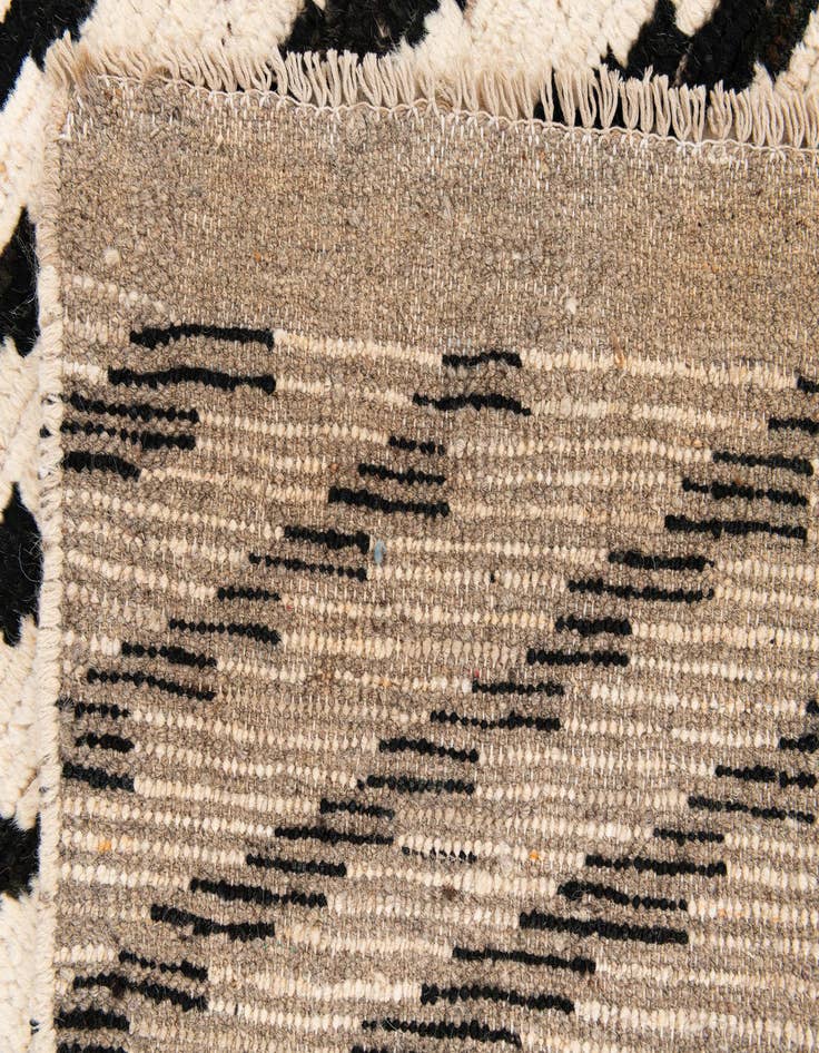Detail image of  3' 10 x 14' 10  Hand Knotted Moroccan Wool Runner Rug