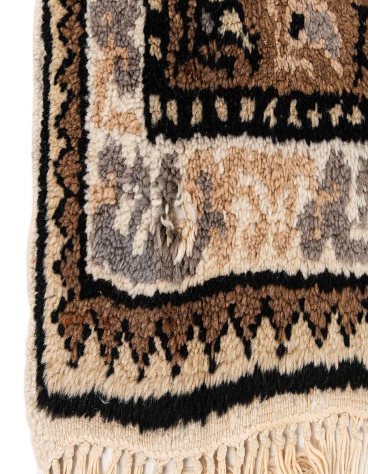Detail image of  2' 7 x 5' 6  Hand Knotted Moroccan Wool Runner Rug