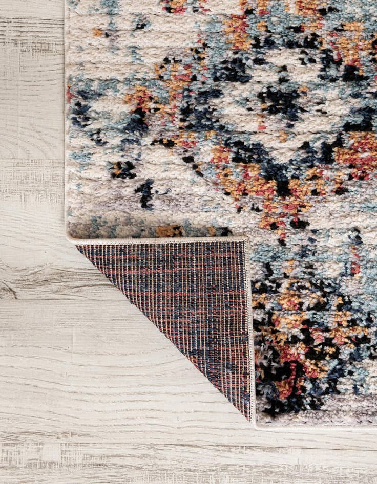 Detail image of 2' 2 x 6' Morocco Runner Rug