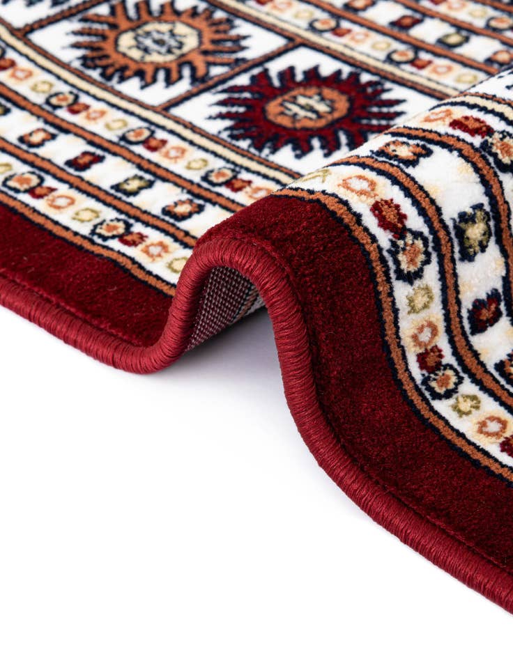 Detail image of  2' x 6' Nain Design Runner Rug