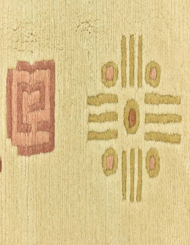 Detail image of 4' 7 x 9' 10 Hand Knotted Nepal Wool Runner Rug