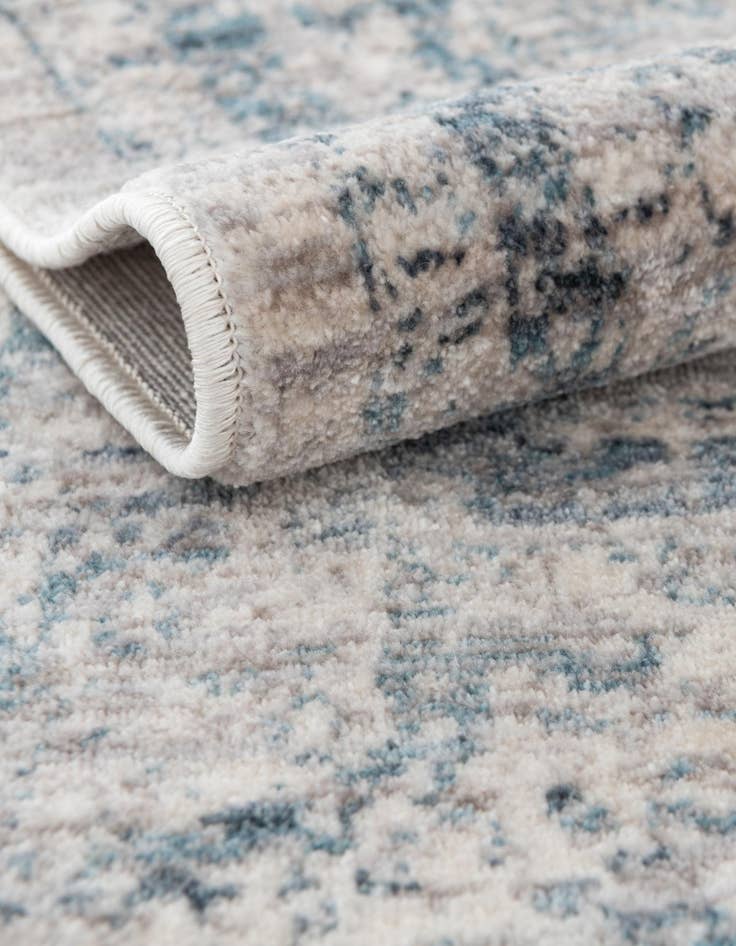 Detail image of  2' 7 x 10' Noble Runner Rug