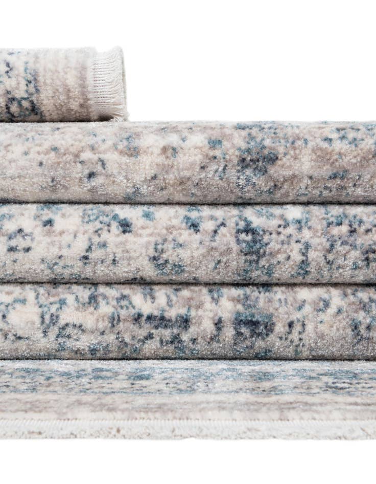 Detail image of  2' 7 x 10' Noble Runner Rug