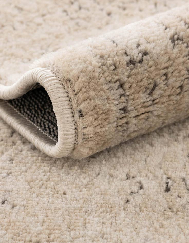 Detail image of  2' x 6' Oregon Runner Rug