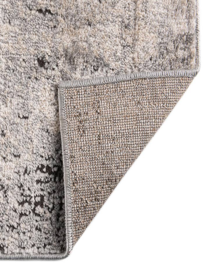 Detail image of  0' 8 x 5' Oregon Runner Rug