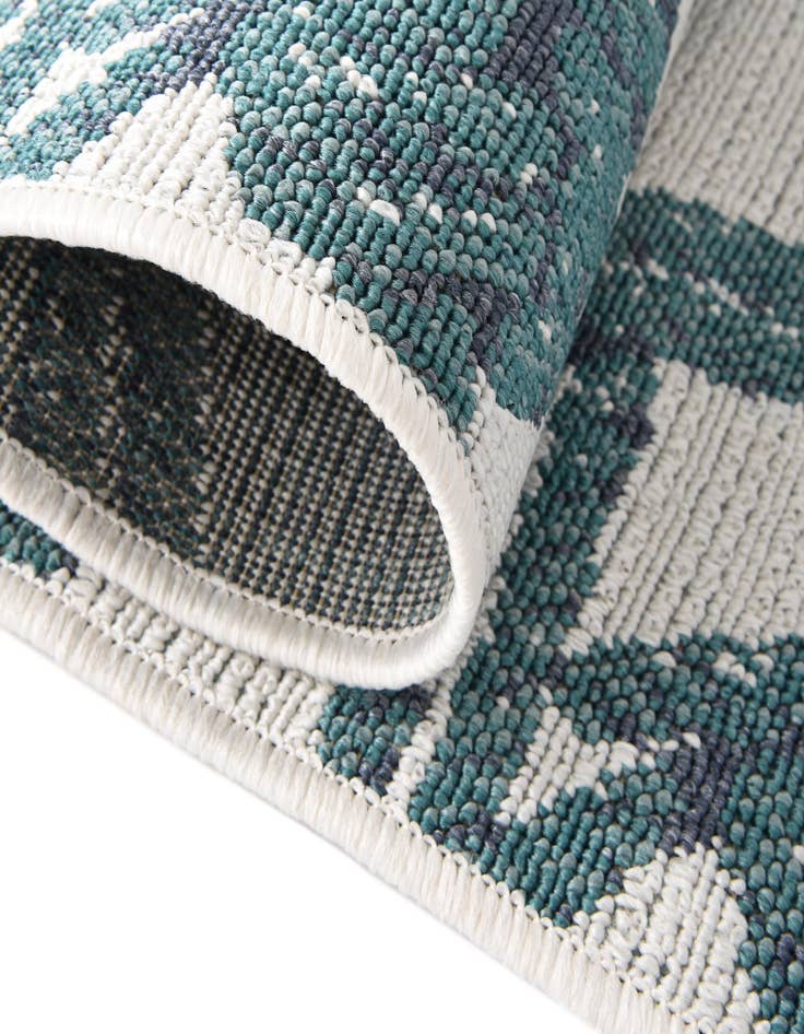 Detail image of  2' x 6'  Washable Coastal Indoor / Outdoor Runner Rug