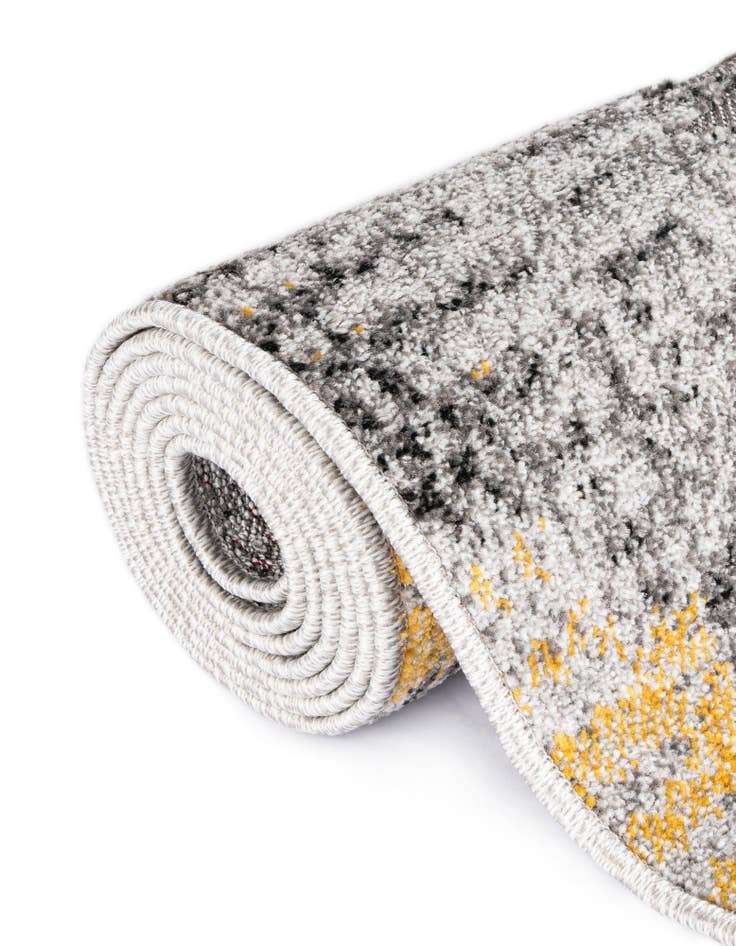 Detail image of  2' x 6'  Washable Modern Indoor / Outdoor Runner Rug