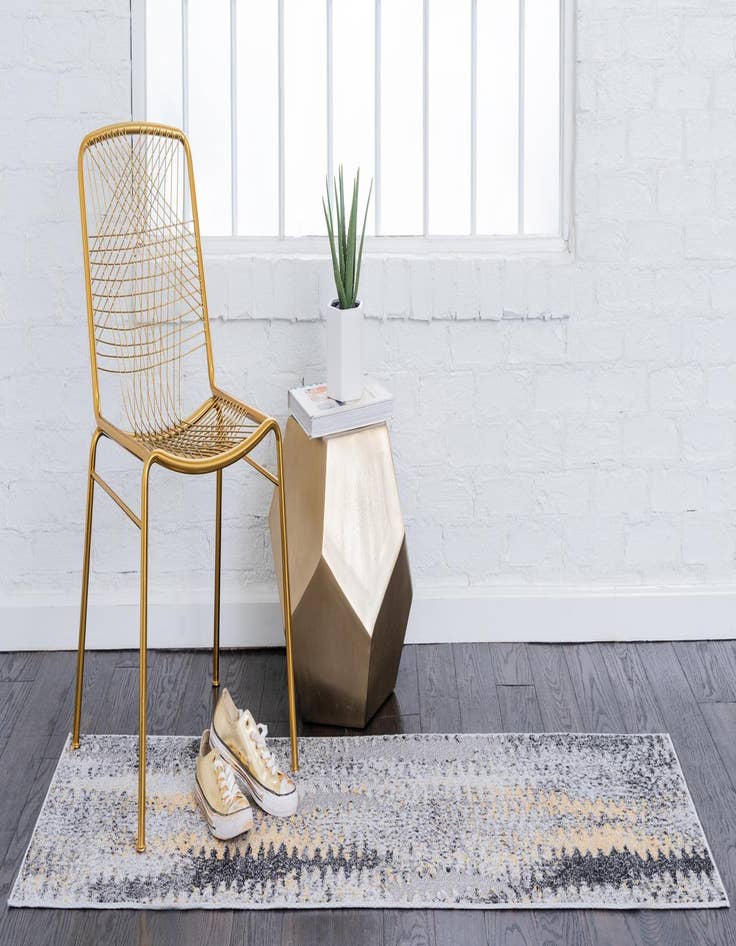 Detail image of  2' x 6'  Washable Modern Indoor / Outdoor Runner Rug