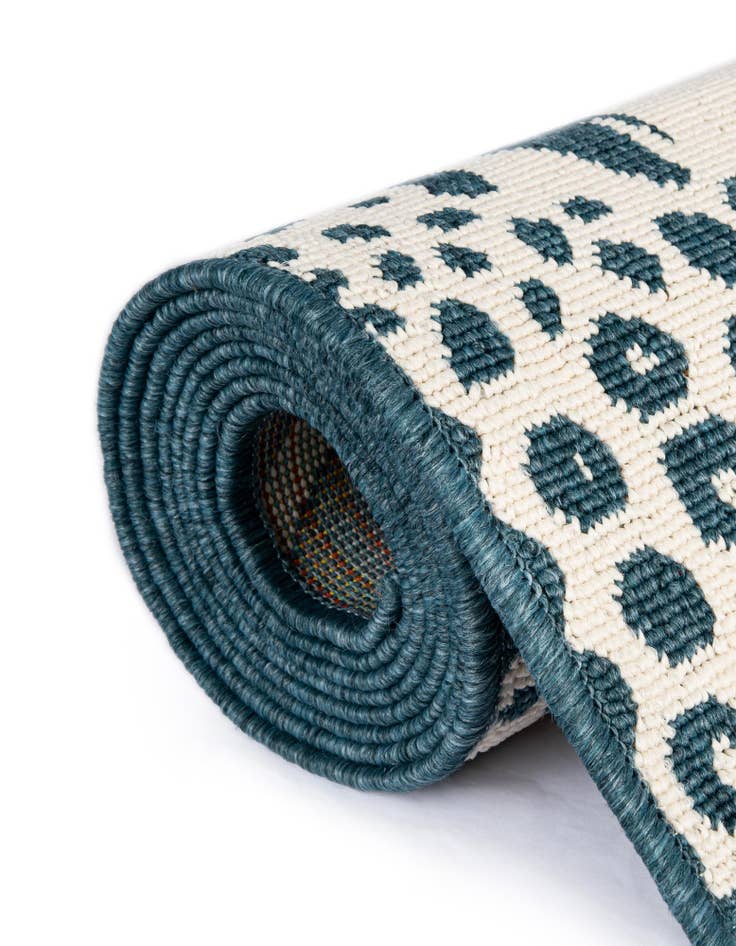 Detail image of  2' x 6'  Washable Safari Indoor / Outdoor Runner Rug