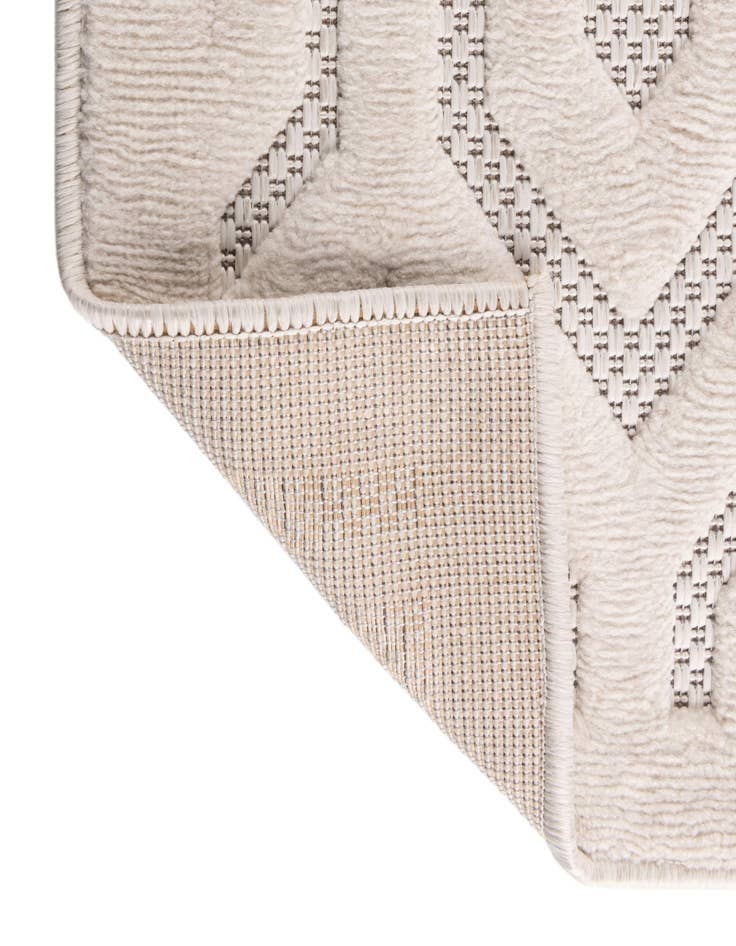 Detail image of  2' x 6'  Washable Trellis Textured Indoor / Outdoor Runner Rug