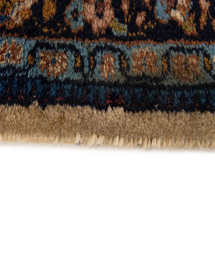 Detail image of  2' 6 x 9' 9  Hand Knotted Sarough Oriental Wool Runner Rug