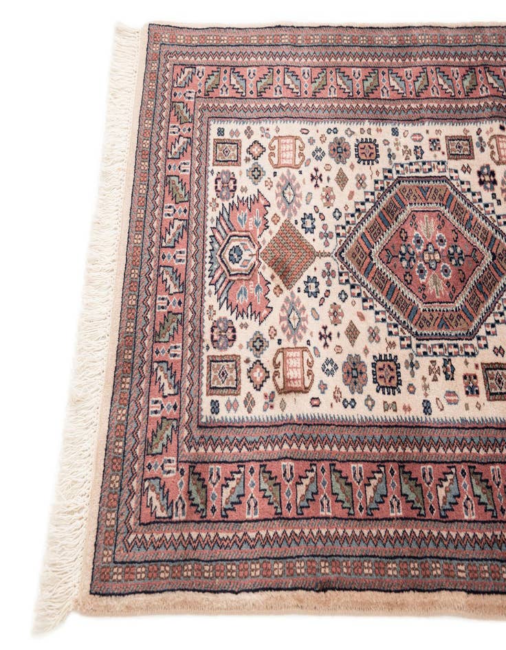 Detail image of  3' 1 x 9' 10  Hand Knotted Shirvan Wool Runner Rug