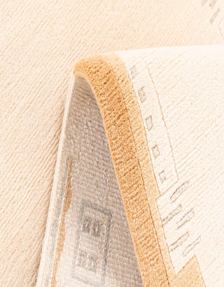 Detail image of  2' 9 x 6' 6  Hand Knotted Tibet Wool Runner Rug