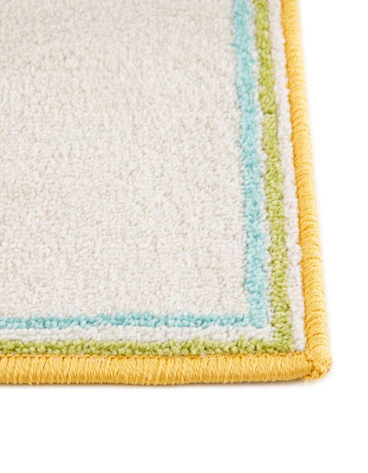 Detail image of  2' 2 x 4' Animals Whimsy Kids Runner Rug