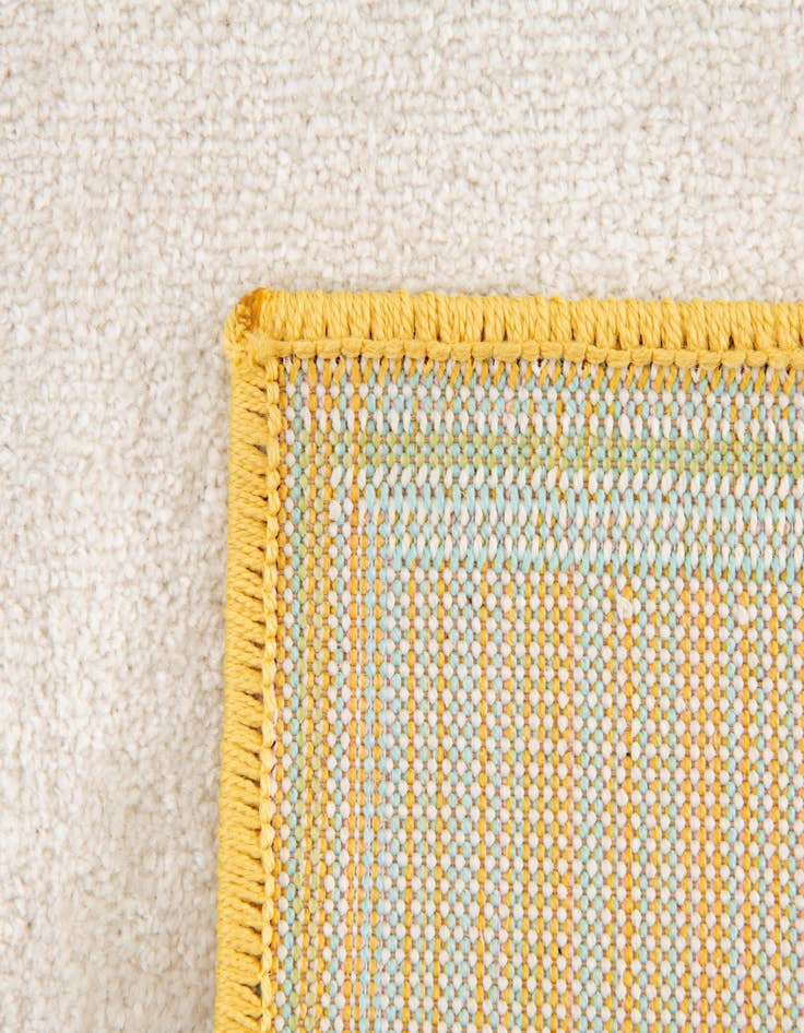 Detail image of  2' 2 x 4' Animals Whimsy Kids Runner Rug