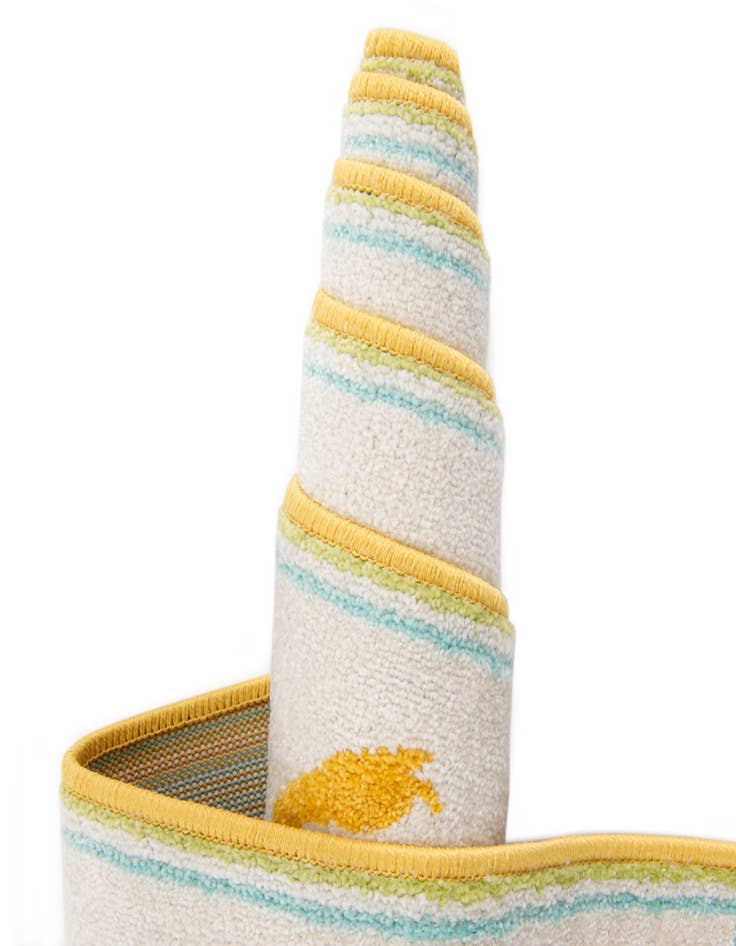 Detail image of  2' 2 x 4' Animals Whimsy Kids Runner Rug