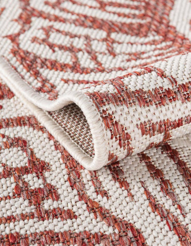 Detail image of  12' x 12'  Washable Coastal Indoor / Outdoor Round Rug