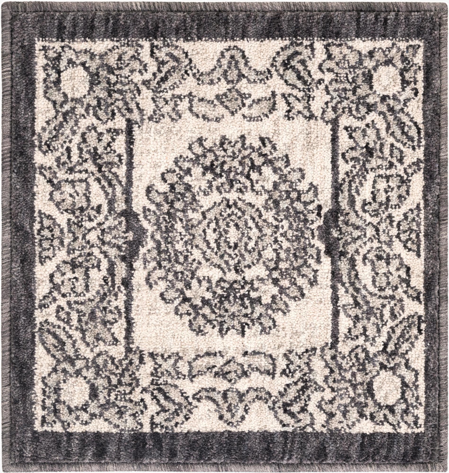  1' 4 x 1' 4 Eco Traditional Sample Rug