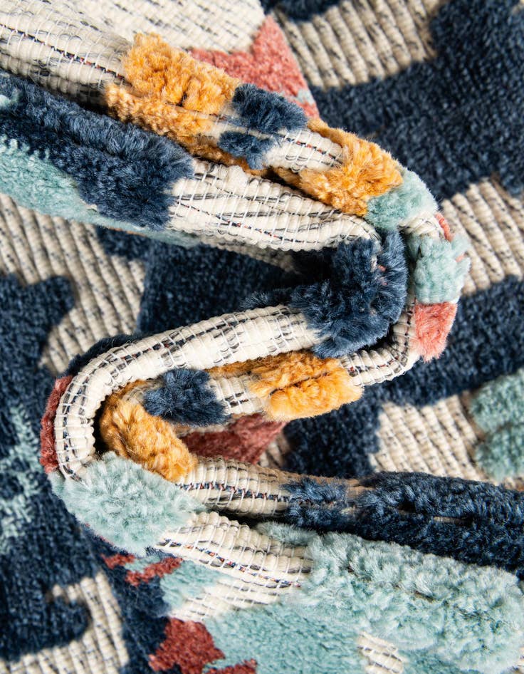 Detail image of  5' 3 x 5' 3  Washable Belize Indoor / Outdoor Square Rug