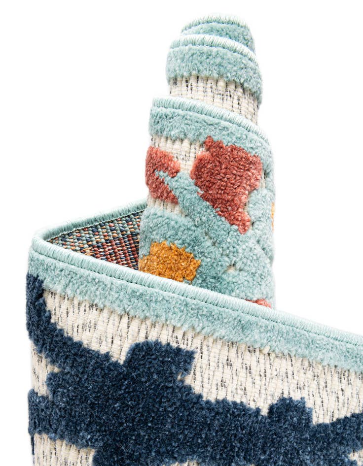 Detail image of  5' 3 x 5' 3  Washable Belize Indoor / Outdoor Square Rug